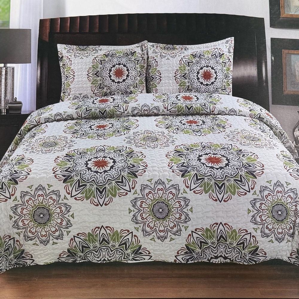 Luxury Bedspread 3 Piece king Size geometric Decor Bedding Set white black green